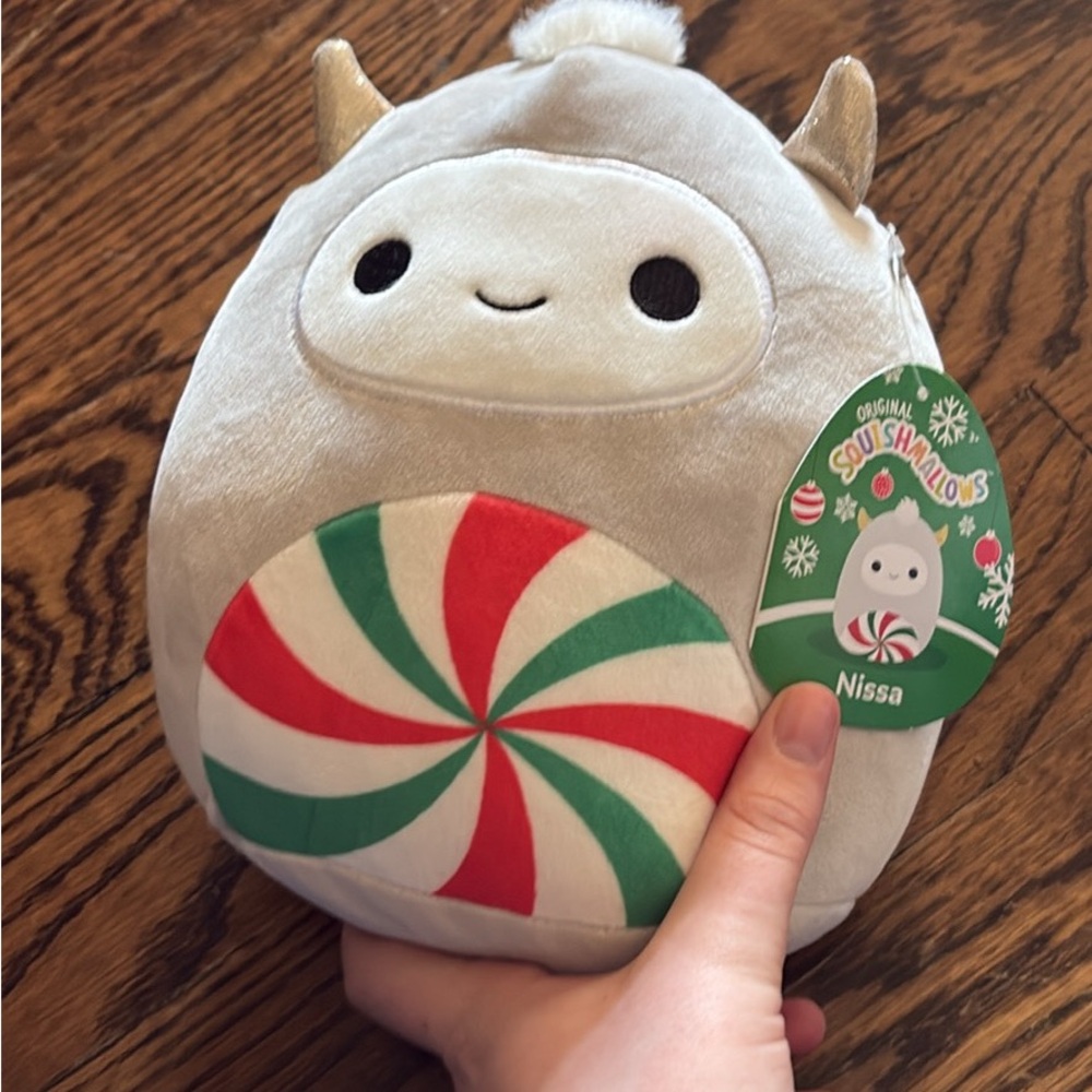 Squishmallows Gray and White Stuffed Animal